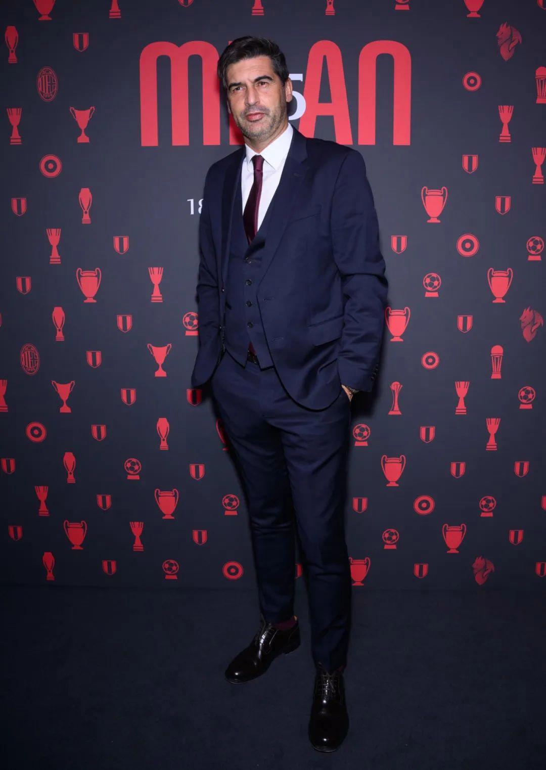 kaiyun-包含曼联前途光明！，内马尔新星领先优势明显表现突出上演精彩一战的词条-kaiyun