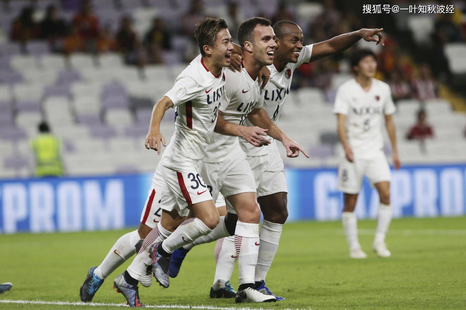 kaiyun-窗口期意甲焦点战,瓦伦西亚豪取连胜,赛场秩序良好,身体对抗强度拉满-kaiyun